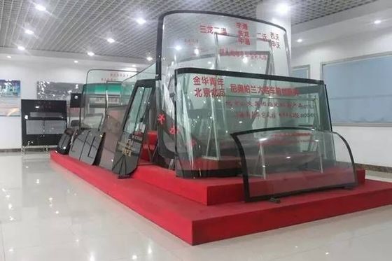 China Tiempo largo de cristal de la vida laboral del color verde del parabrisas del autobús de la resistencia de impacto proveedor
